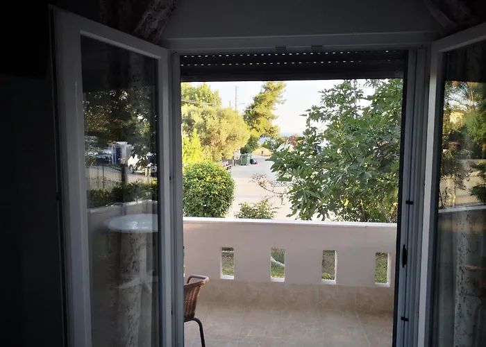 Irina Haus Apartmán *
