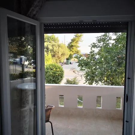 Irina Haus Apartmán *