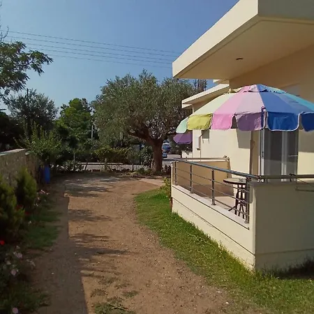 Irina Haus Apartmán *