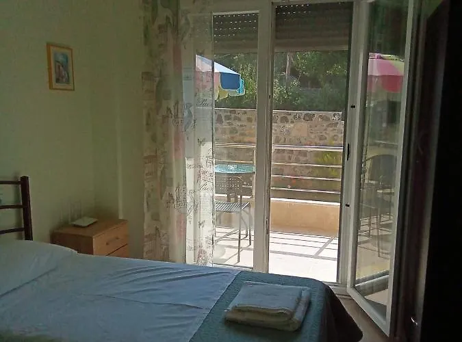 Apartment Irina Haus Gerakini